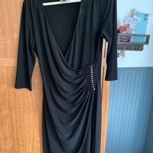 FRANKLYMAN Design Black Dress. Deep v-neck, 3/4 sleeves , lots of class